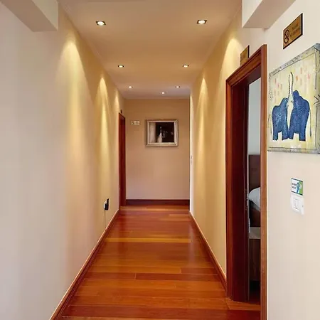 Apartment Luxury Penthouse With Veranda Tirana